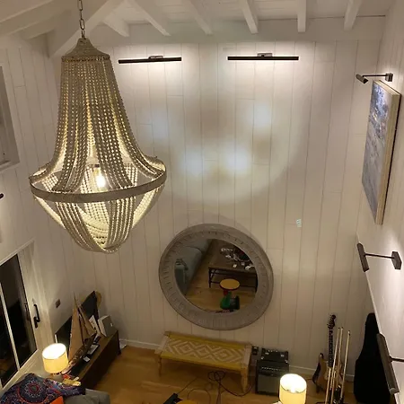 Villa Dans Les 44 Hectares A 150m De La *